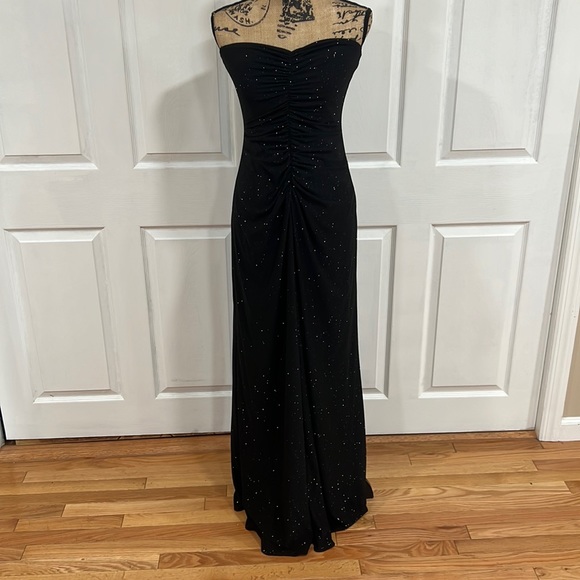 JS Boutique Dresses & Skirts - JS Boutique womanblack glittery long maxi formal dress evening gown shift